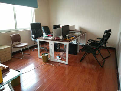 南陽力豪八方信息咨詢服務(wù) 專業(yè)與信賴的橋梁