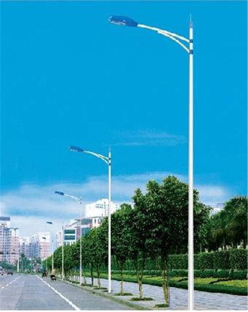 葫蘆島路燈廠家價格供應(yīng) 太陽能產(chǎn)品的優(yōu)勢與市場選擇